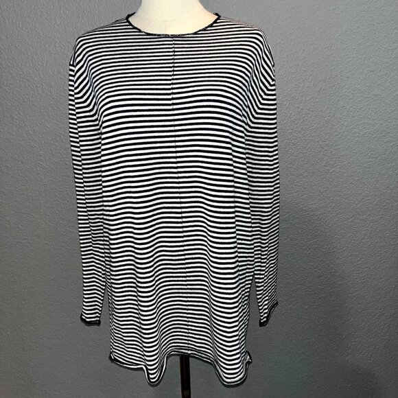 THE UPSIDE -Australia - Blue & White Stripe Arrow Embroidered SleeveTee Tunic XS - Picture 1 of 9
